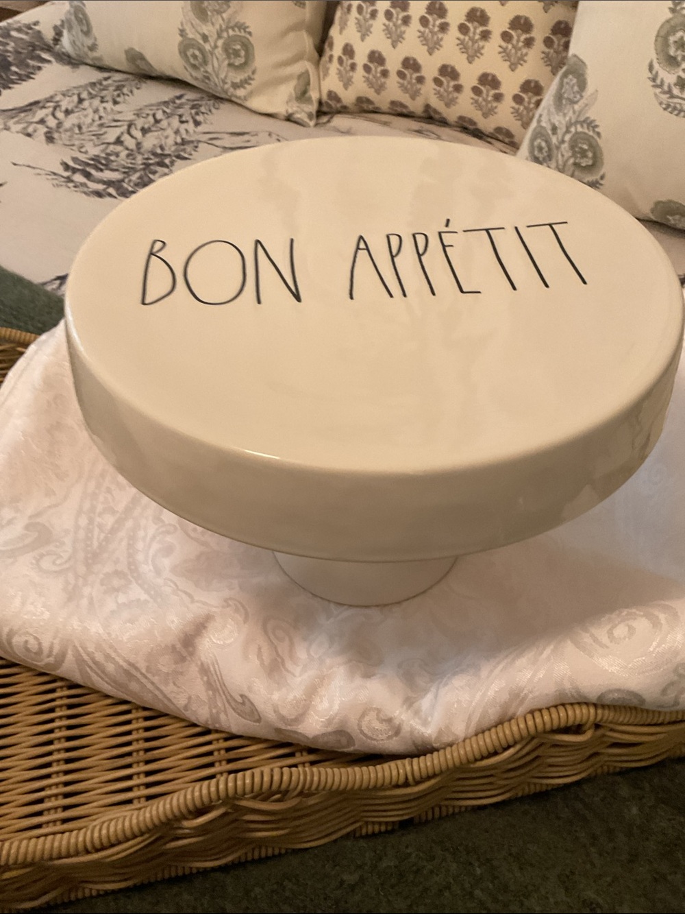 Rae Dunn BON APPÉTIT Pedestal Cake Stand - Picture 9 of 9